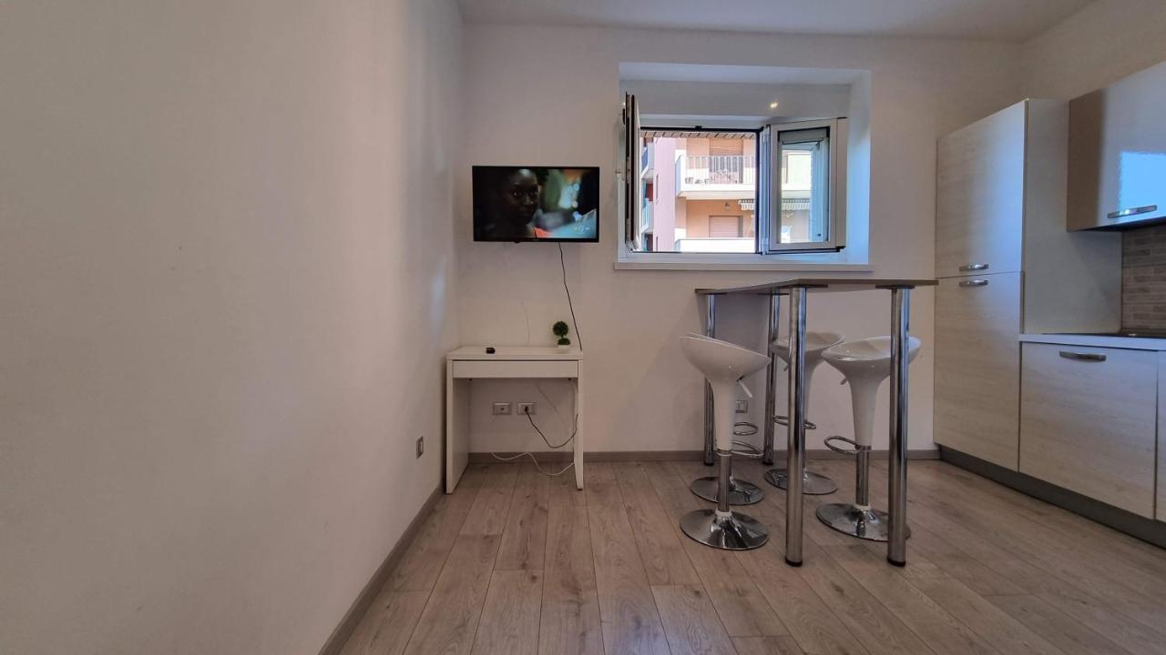 Crispi 85 - Air Conditioner - Teatro Rossetti Apartment Trieste Exterior photo